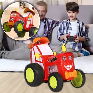 Doe stunts met een Springende Tractor | JUMPICAR