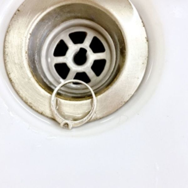 Beskyt smykker DRAINCAPS