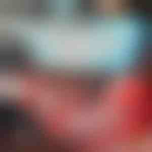 Luftig og let tørklæde med ærmer | SUNSLEEVE